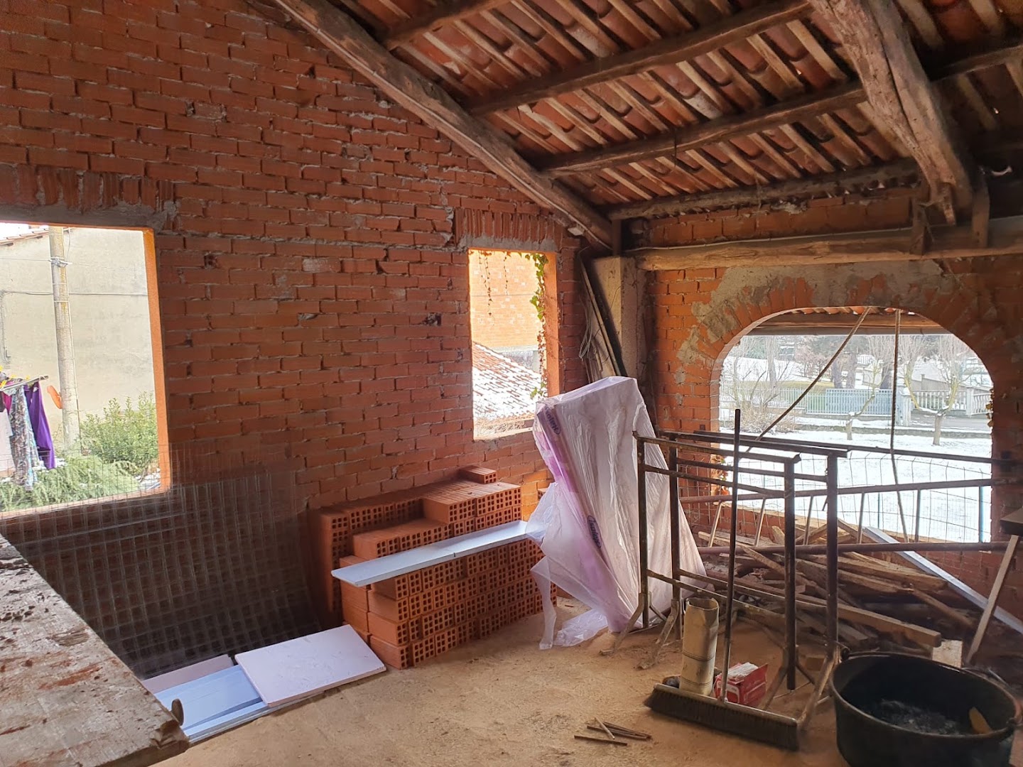 Ristrutturazioni Edilizia e Realizzazione Impianti - Servizi chiavi in mano - Sys.In srl — Foto 2